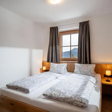 Kogl-bauer, Apartman