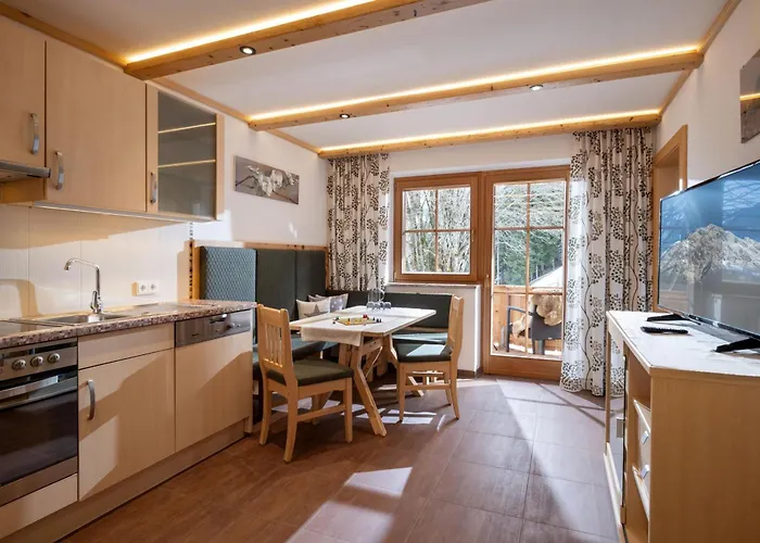 Kogl-bauer, Appartement *